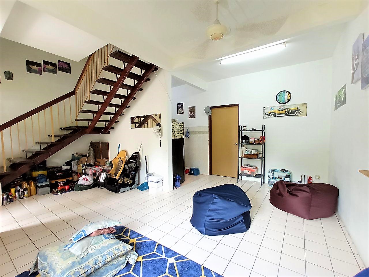 Double Storey TAMAN KESUMBA Bukit Beruntung - photo 2