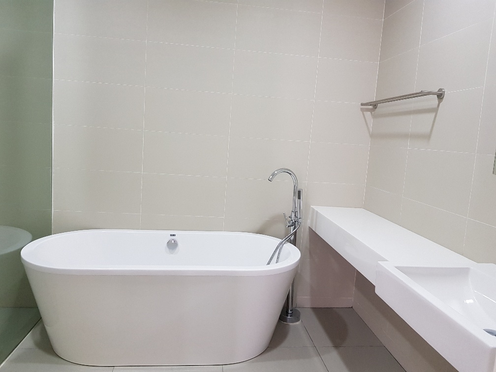 HOLD LEASEHOLD TAK COMPLETE - photo 6