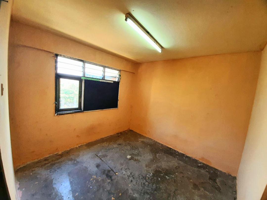 Flat PKNS Seksyen 19 Shah Alam - photo 6