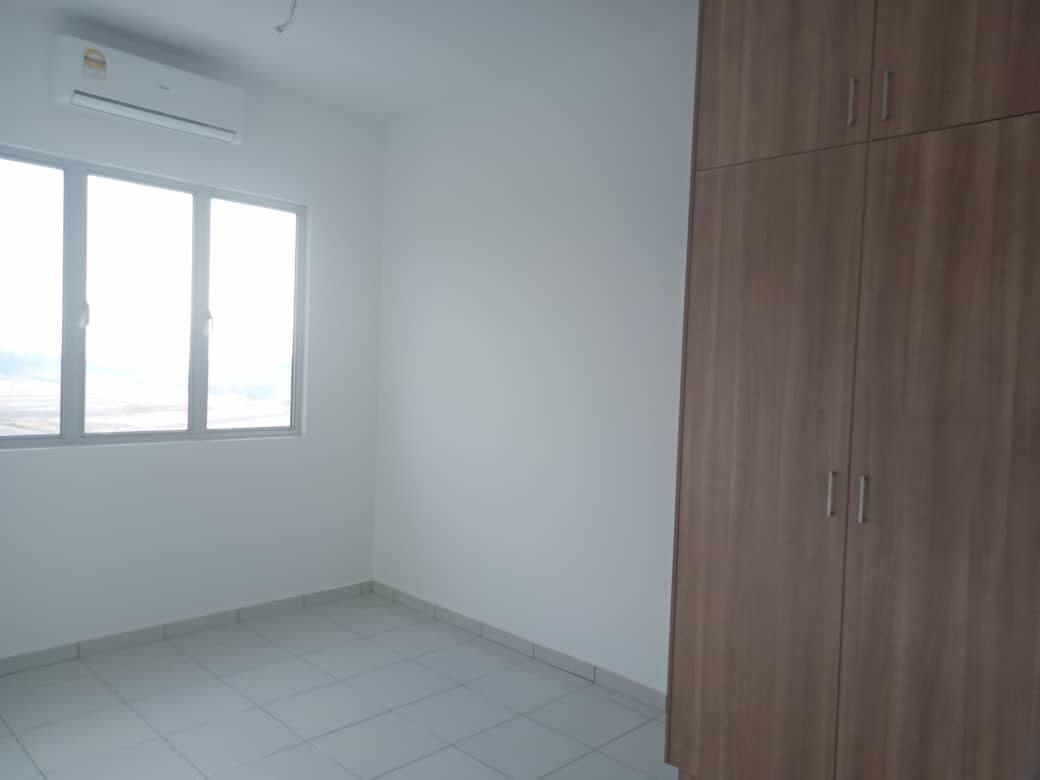 Freehold New Residensi Adelia Condo Bangi Avenue - photo 4