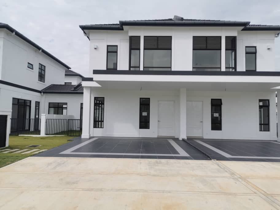 DOUBLE STOREY ECO GRANDEUR, PUNCAK ALAM - photo 1