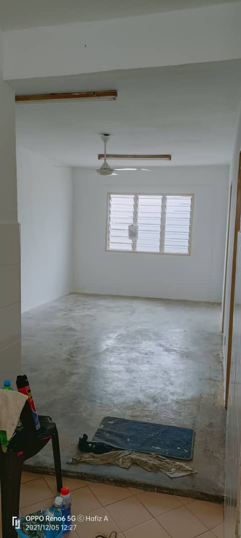 Block 38 Level 4 Apartment Pkns Seksyen 7 Shah Ala