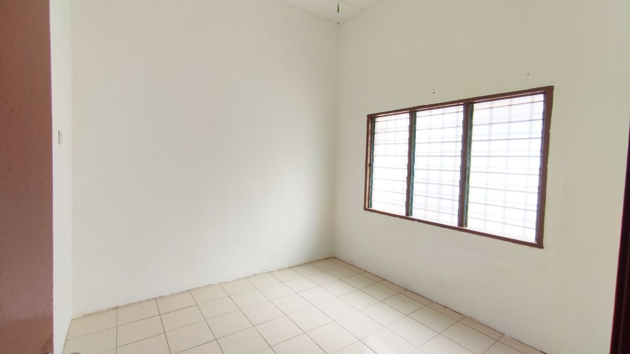 Freehold Single Storey Taman Meru Jaya Meru Klang - photo 5
