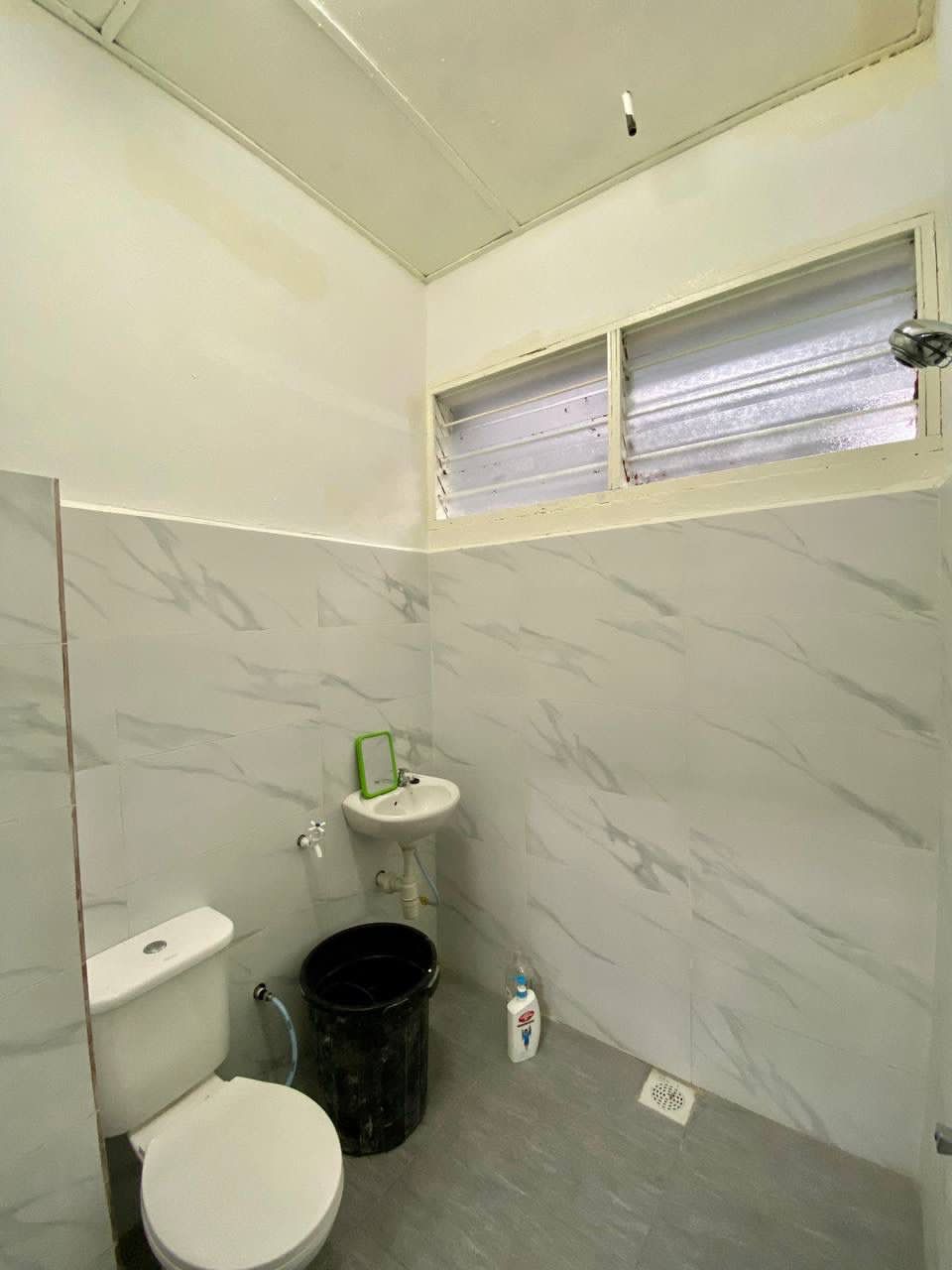 New Refurbished Single Storey Tmn Maznah Kg Jawa K - photo 9