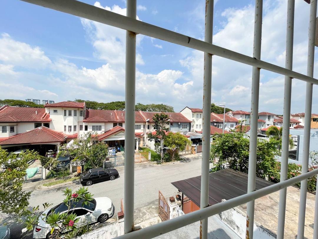 3 Storey With Extra Land Tmn Aman Putra Puchong - photo 13