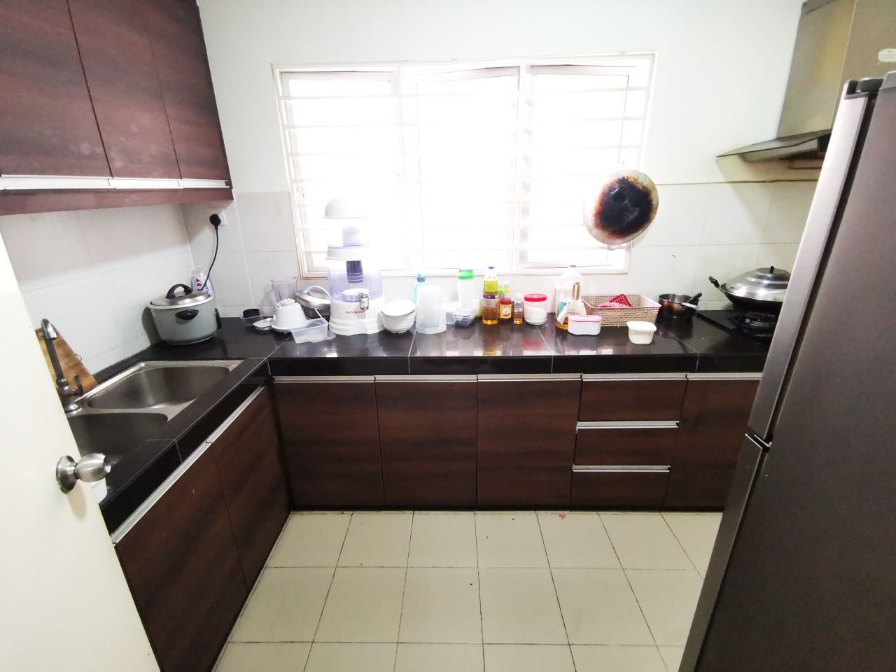 SRI AMPANG HILIR CONDOMINIUM,TAMAN ANGSANA HILIR - photo 4
