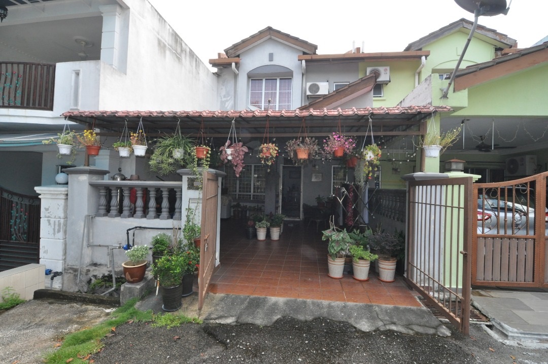 Double Storey Bandar Bukit Mahkota Bangi,Selangor - photo 1