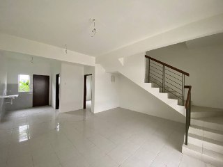 Double Storey Terrace,Taman Desiran Bayu, Puchong, - photo 2