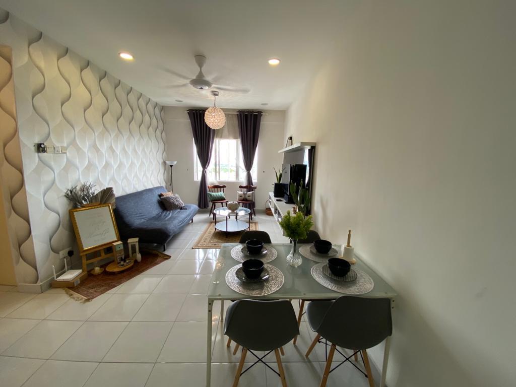 PANGSAPURI KEMUNING AMAN,SEKSYEN 30,SHAH ALAM, - photo 1