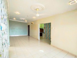 Laguna Biru Apartment, Jln Tasik Biru 2, Rawang - photo 3