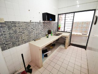 Apartment Nuri, Seksyen U5, Shah Alam - photo 6