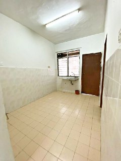 Double Storey Taman Dahlia Salak Tinggi Sepang - photo 3