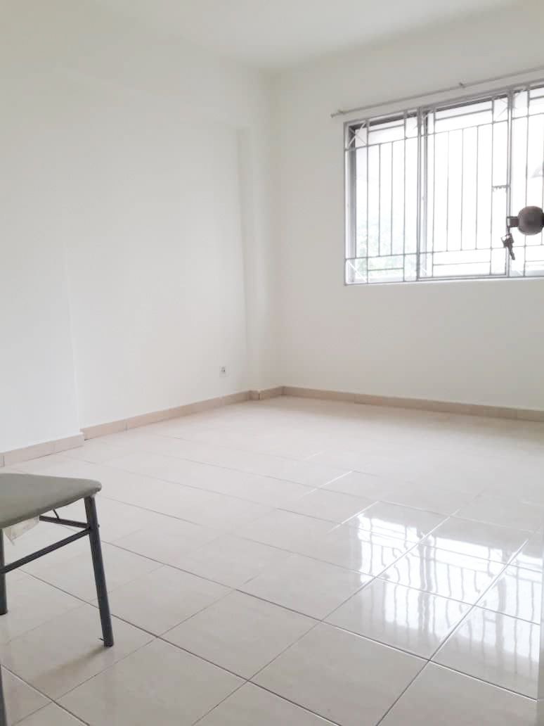 Pangsaria Condominium, Desa Petaling - photo 5