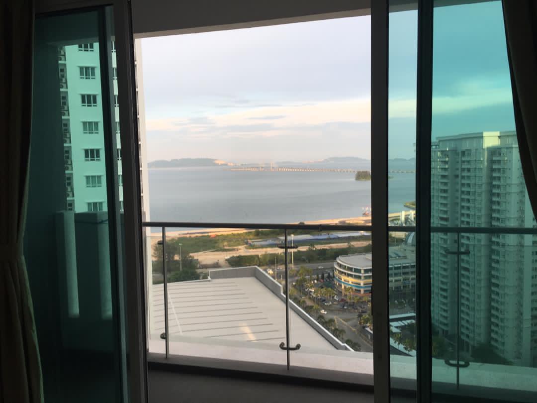 Vertiq Condo for Rent - photo 3