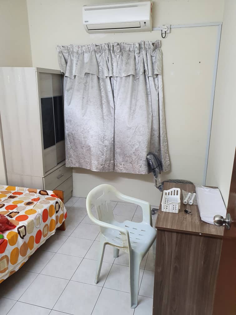 Century Parkq at Pantai Jerjak for Rent