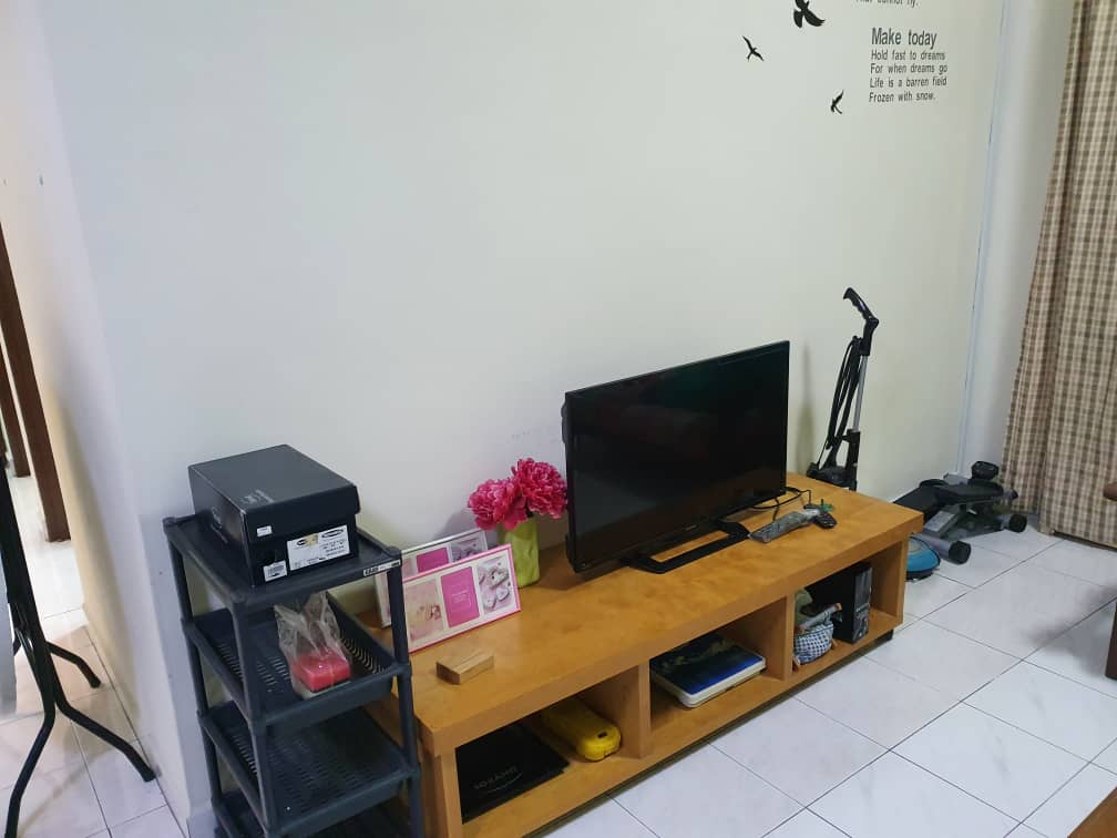 Century Parkq at Pantai Jerjak for Rent - photo 3