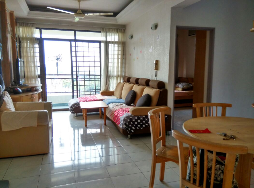 E Park Condo near USM for Sales