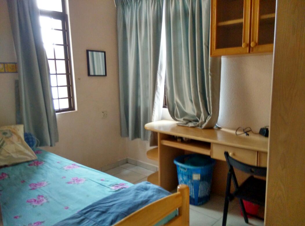 E Park Condo near USM for Sales - photo 3