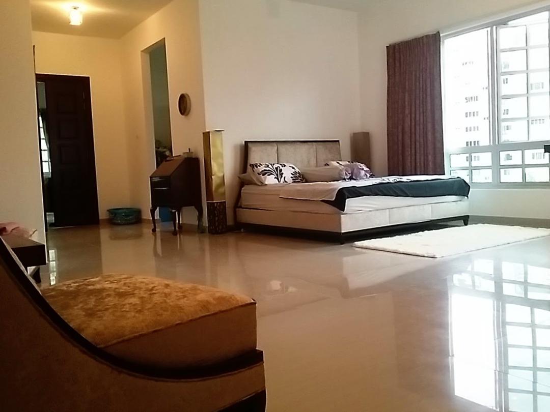 Beverly Hills 2 storey Bungalow for Rent
