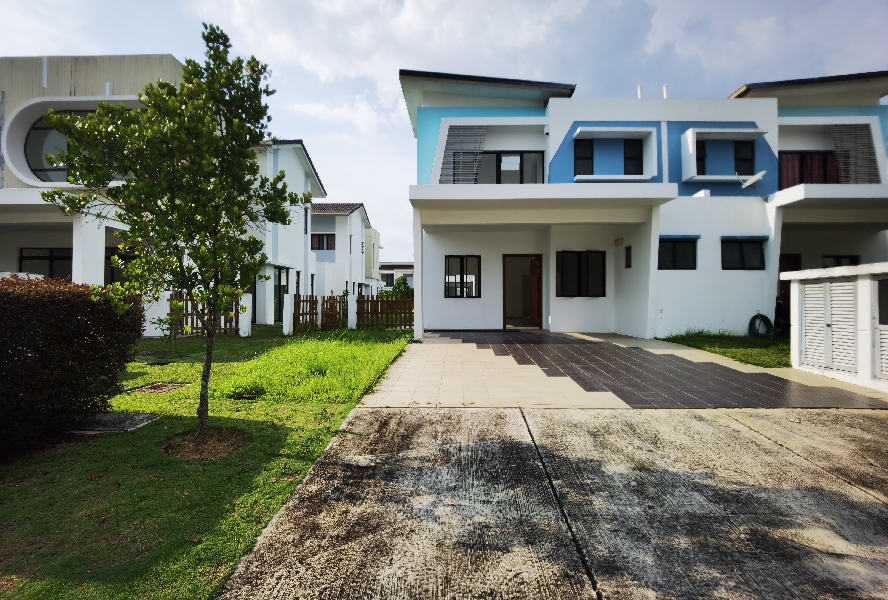 Double Storey Semi D Luzento Setia Ecohill