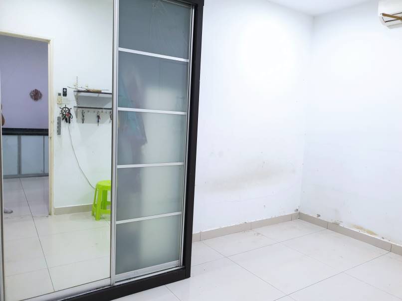 PARAGON 93, Seri Kembangan Jalan LEP 3 - photo 9