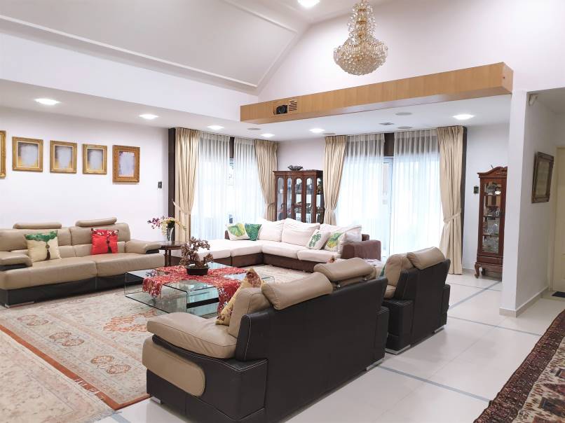 Single Storey Bungalow in Jalan Ampang Hilir KLCC - photo 2