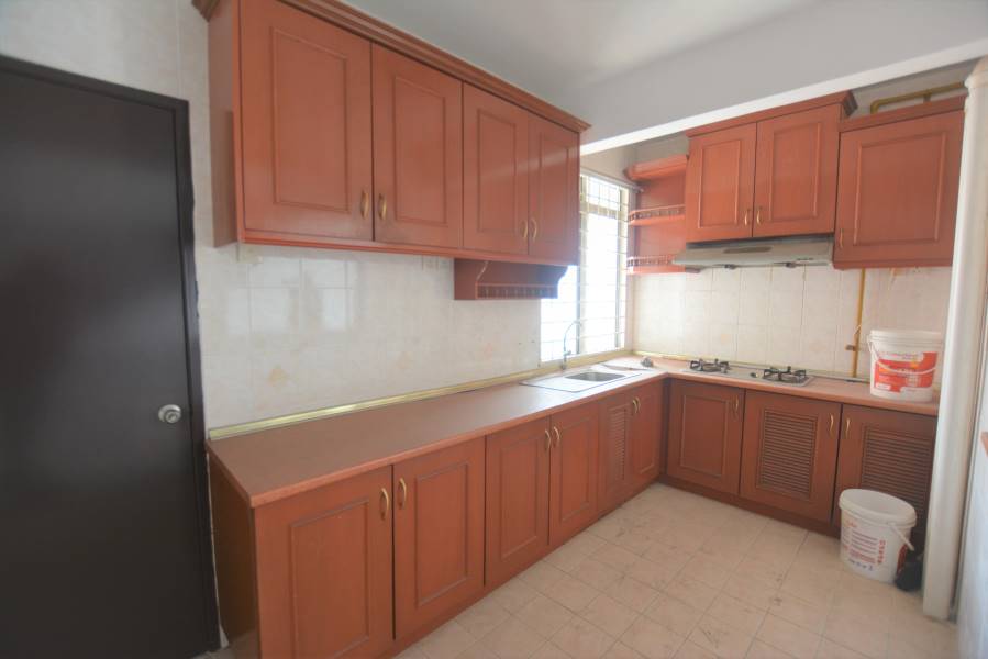 Sri Intan 2 Condominium - photo 4