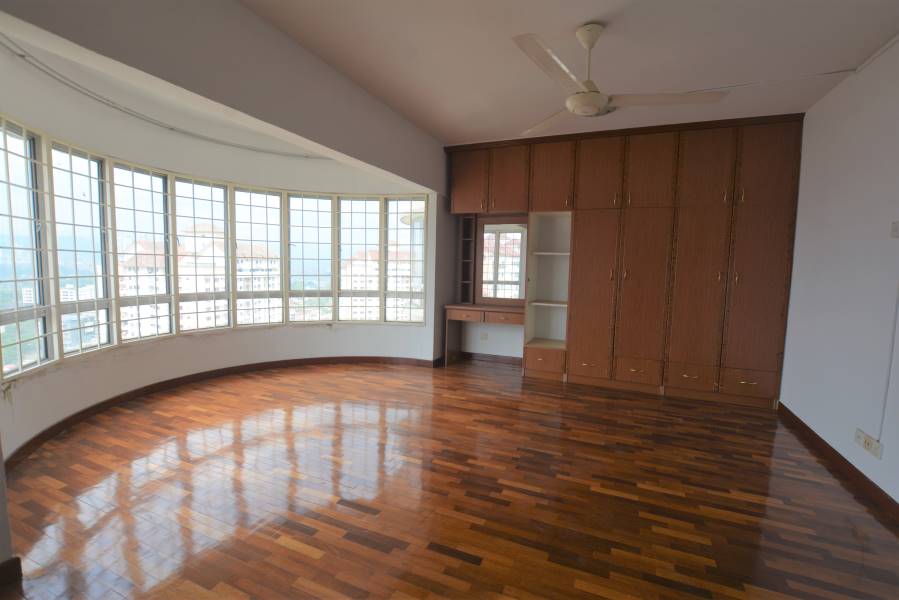 Sri Intan 2 Condominium - photo 6