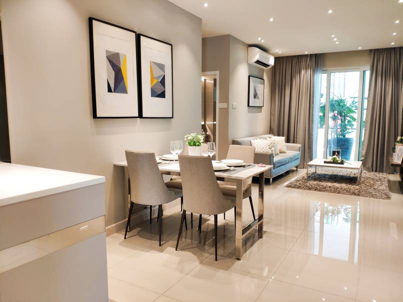 Sentul Point By UOA  New Unit  Free Legal MOT