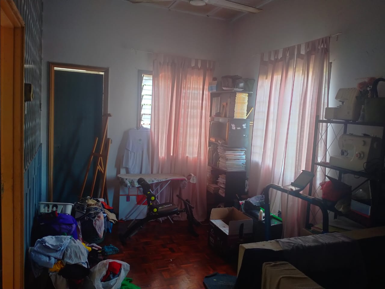HOUSE FOR SALE IN SAUJANA UTAMA - photo 5