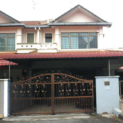 Below Market 2 Storey Corner Taman Mount Austin