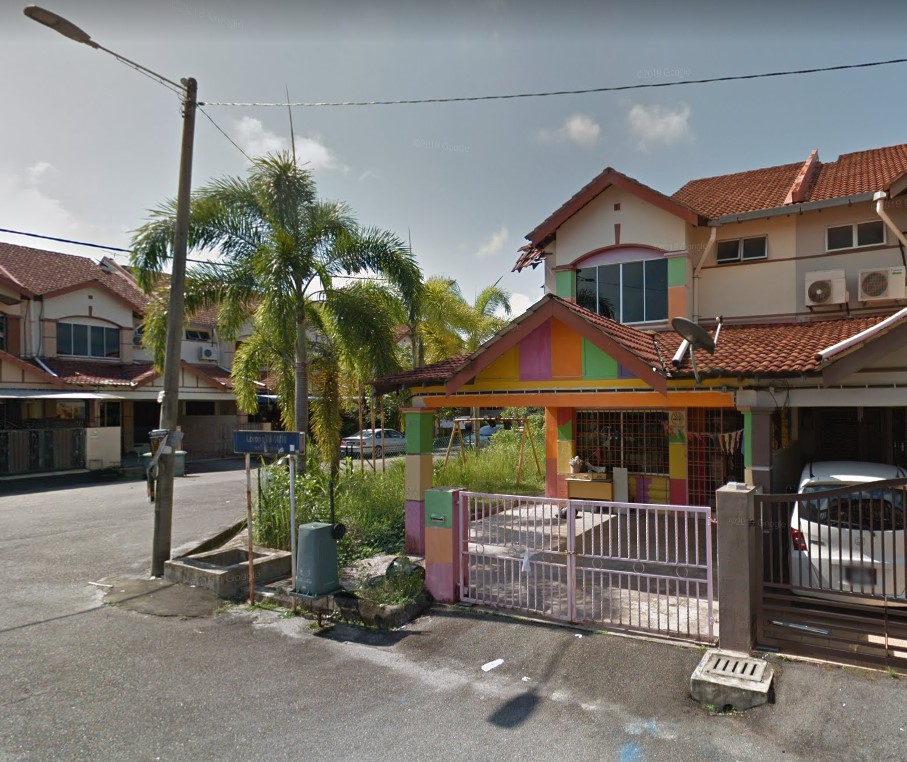 Below Market Corner 2 Storey Bandar Indera Mahkota