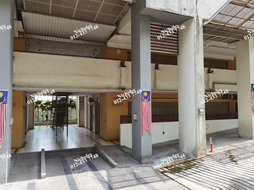Bank Lelong Perdana View Condo, Damansara Perdana