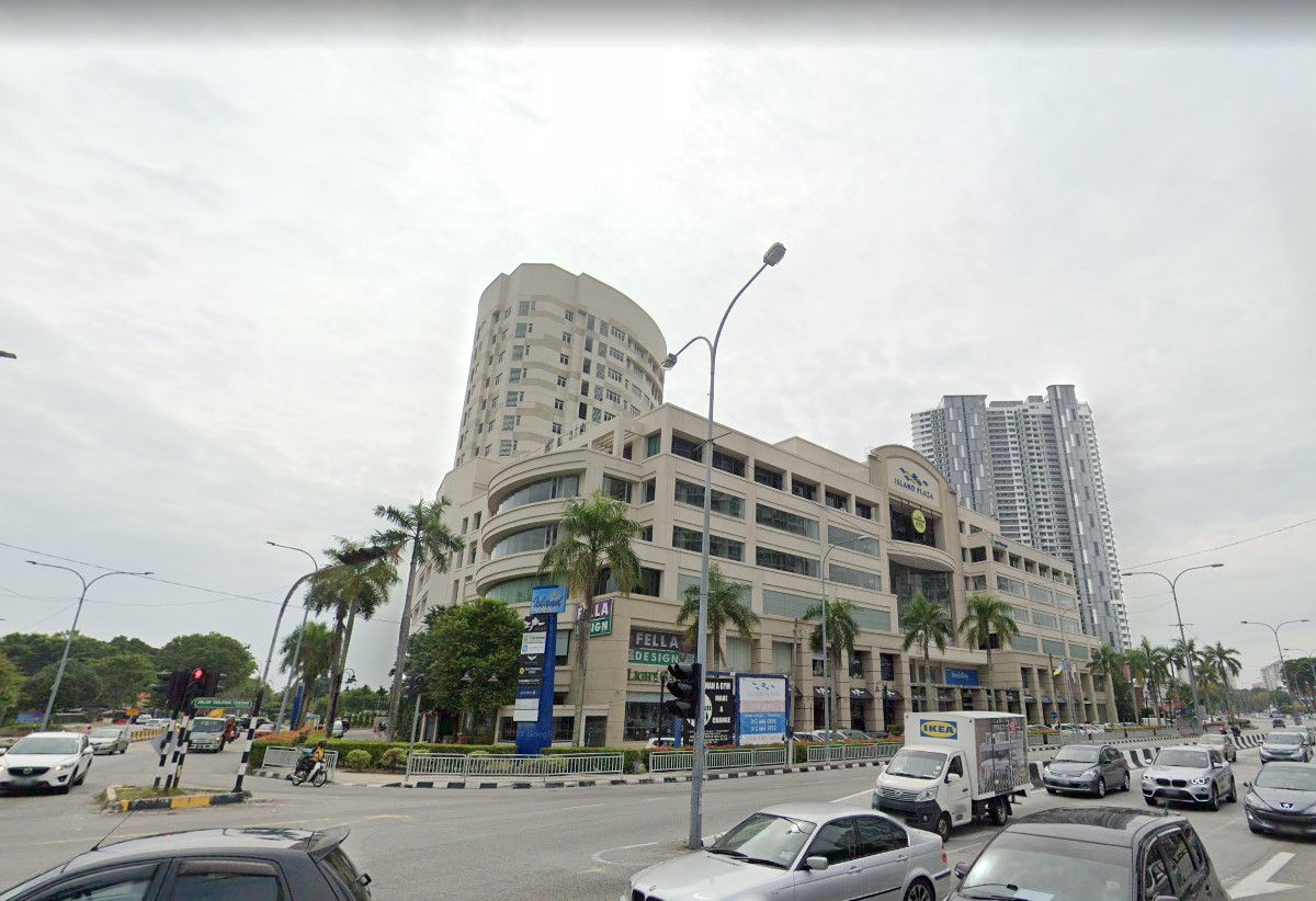 Bank Lelong Island Plaza Jalan Tanjung Tokong
