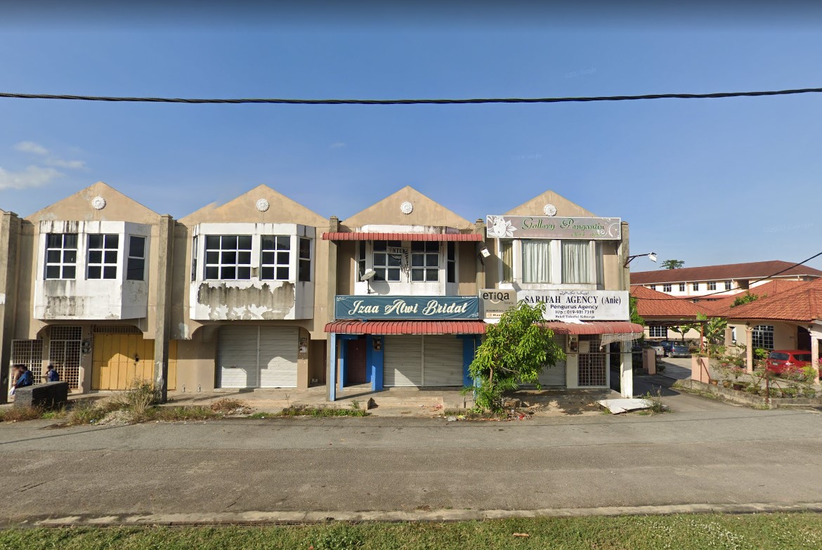 Bank Lelong 2 Sty Shop Tmn Sri Sentosa, Selising