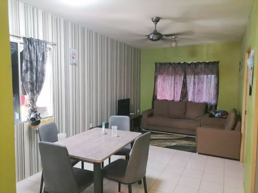 APARTMENT KEMUNING, TMN BUNGA RAYA - photo 3