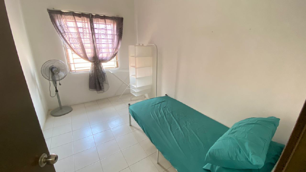 Rumah Sewa Scientex Kelapa Sawit   - photo 3