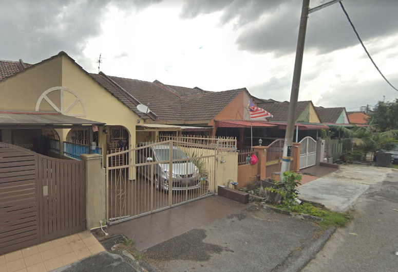 TAMAN MAWAR, KINRARA SEKSTEN 5 PUCHONG