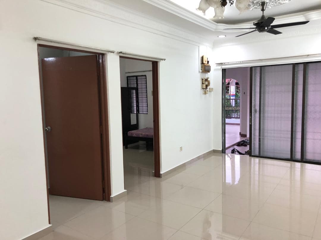Single Storey Terrace House With up Floor, PJS 7