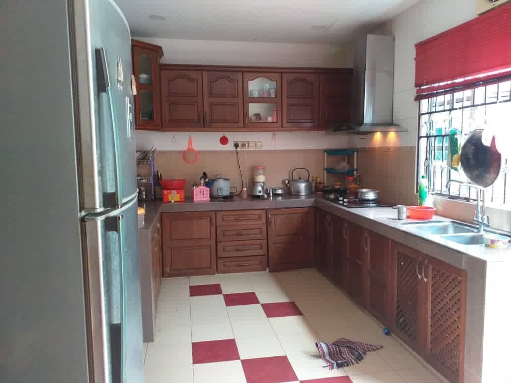 Non Bumi Lot 2 Storey Terrace Taman Rowther Gombak