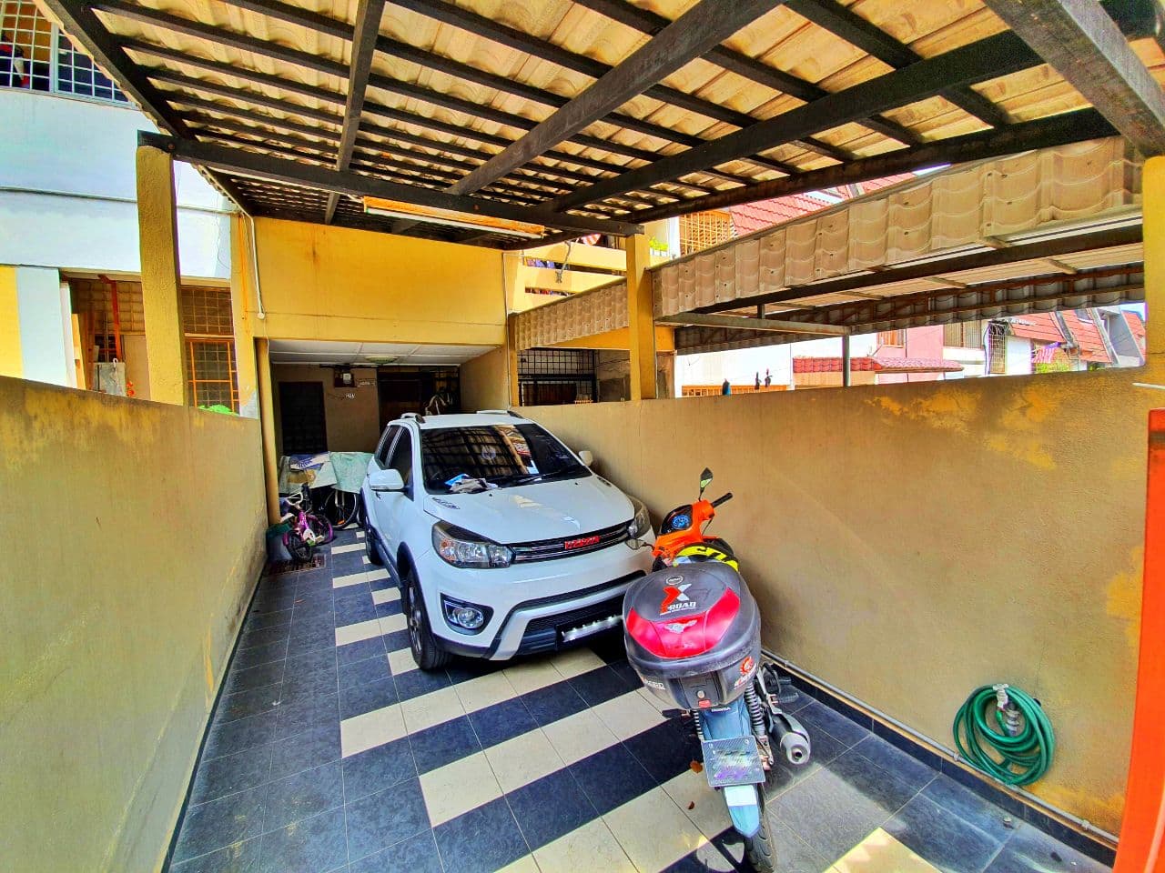 Nice Landed 2sty Townhouse taman Desa Segambut