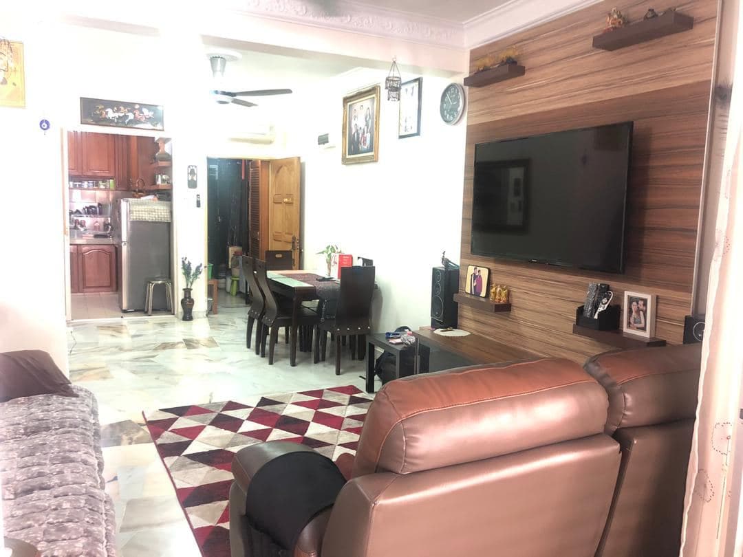 G LEVEL VISTA LAVENDER FULLY RENOVATED LRT