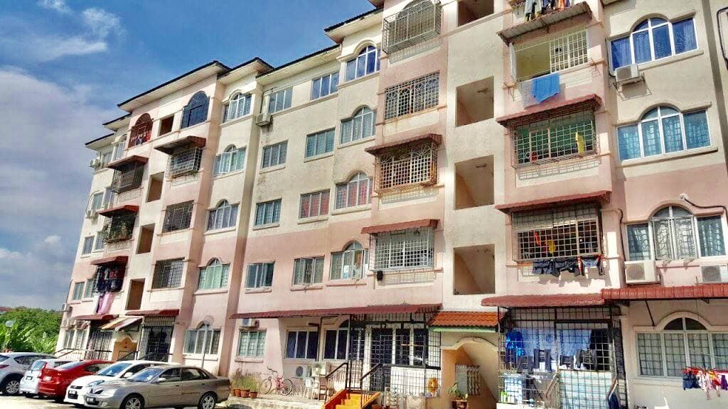 APARTMENT WIRA TAMAN TUN PERAK BATU 9 CHERAS