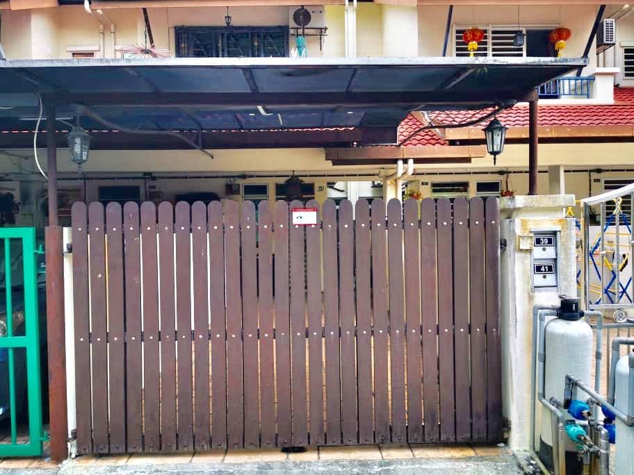 Bayu Parkville Townhouse  Taman Balakong Jaya