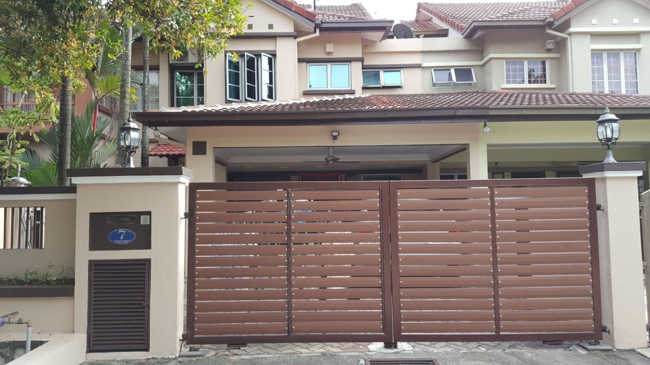Double Storey Terrace Usj 23 Subang Jaya