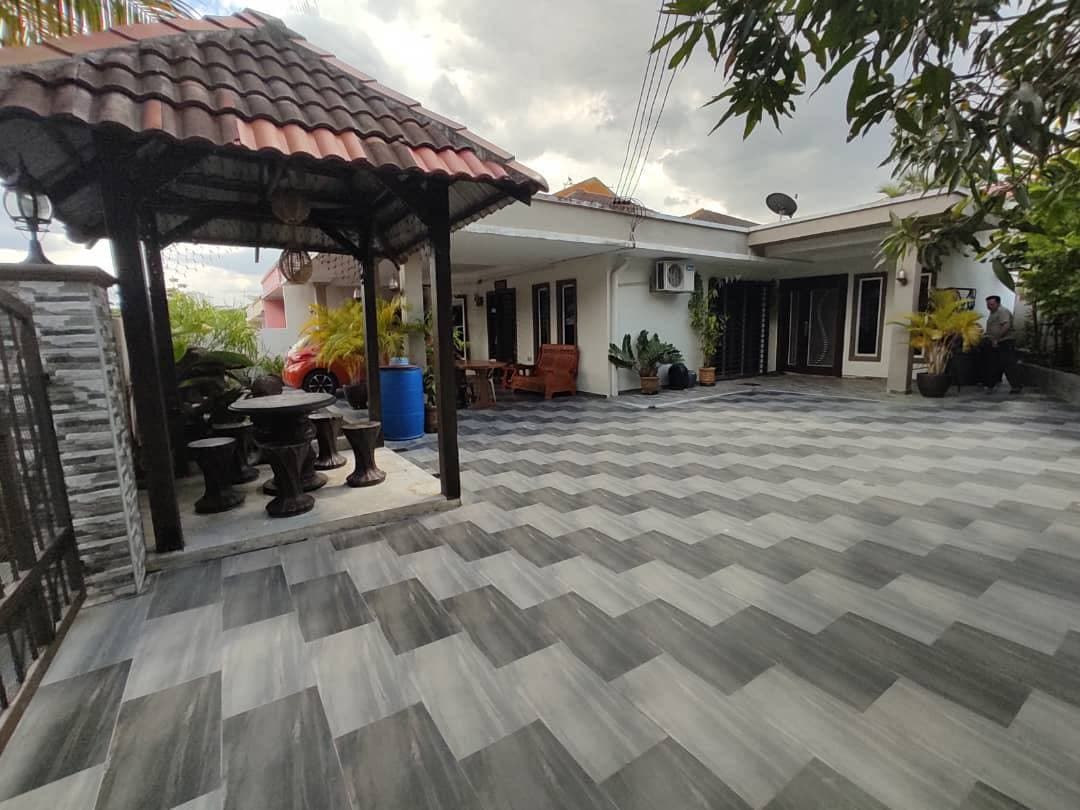 END LOT Single Storey Taman Desa Mewah Semenyih