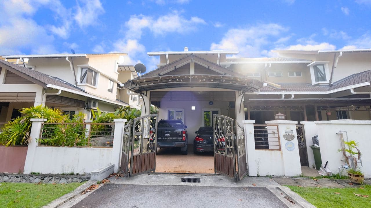 Double Storey Semi D Anjung Suasana Bandar Seri Pu