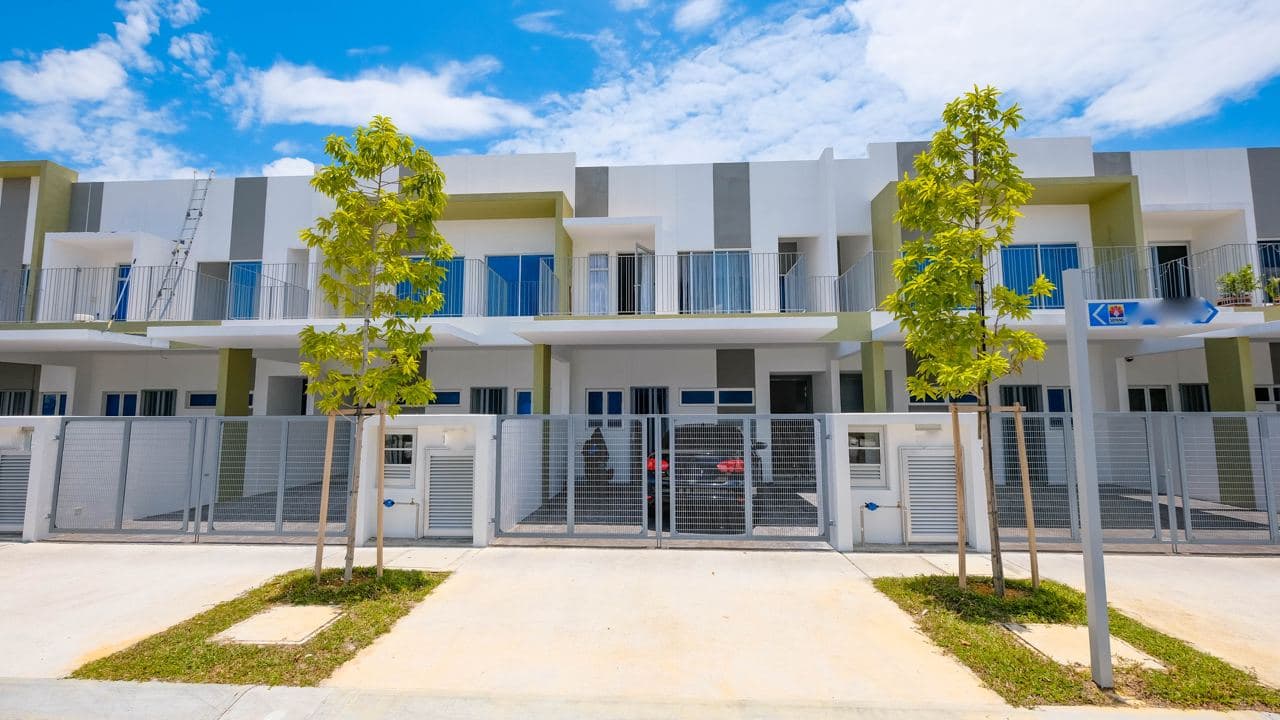 Double Storey Casawood Cybersouth Dengkil