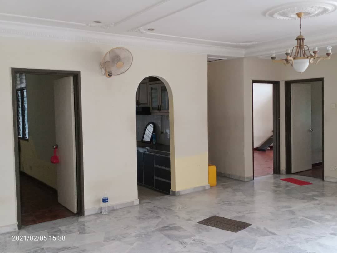 Goodyear Court 7 Apartment Subang Jaya