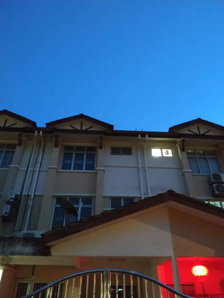 3 Storey Terrace Jalan Uranus Shah Alam